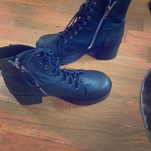 Current Mood 3inch platform bootie